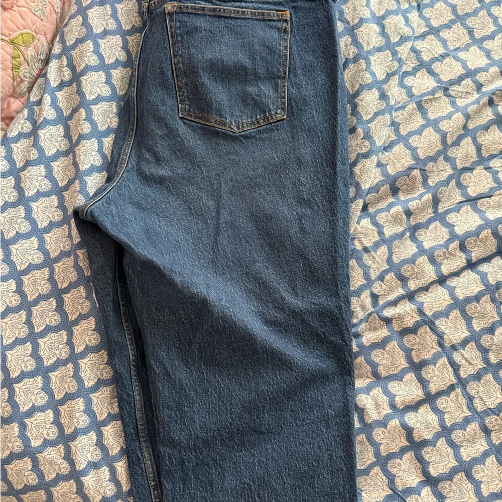 Abercrombie & Fitch Blue Straight Mid Rise Jeans - Picture 3 of 4